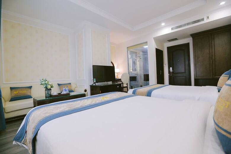Vincent Halong Hotel