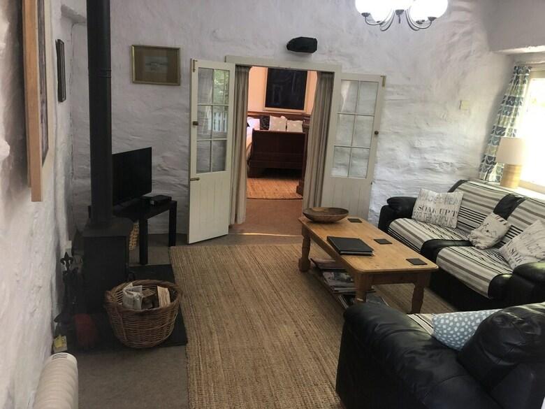 Coedmor Cottage