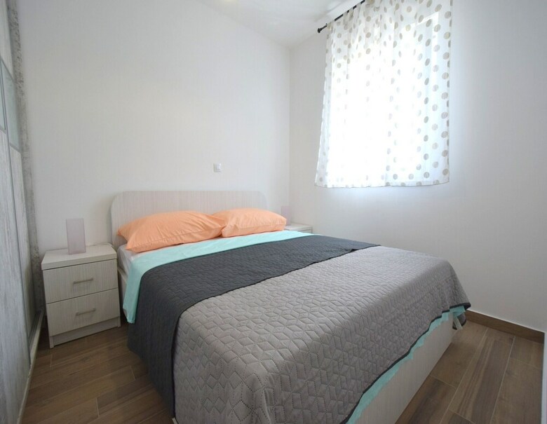 Apartments Medna