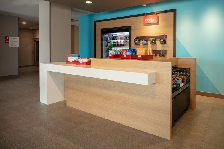 Avid Hotels Madison - Monona