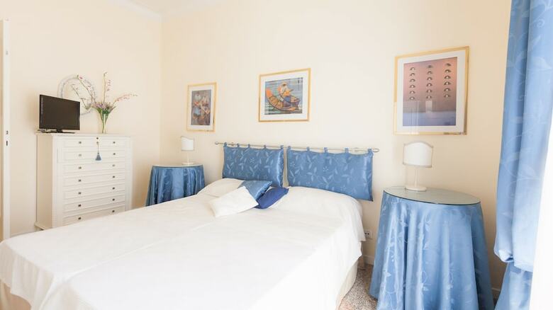 Rental In Rome Vatican Vintage Apartment