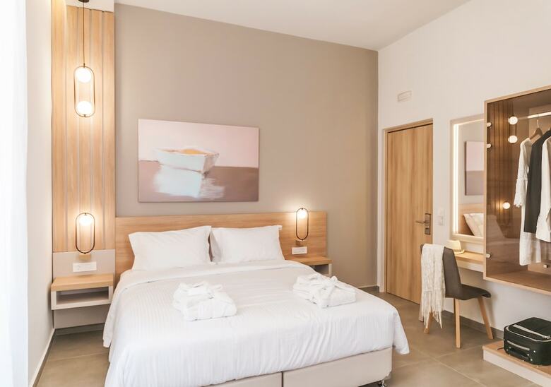 Epavli Boutique Hotel