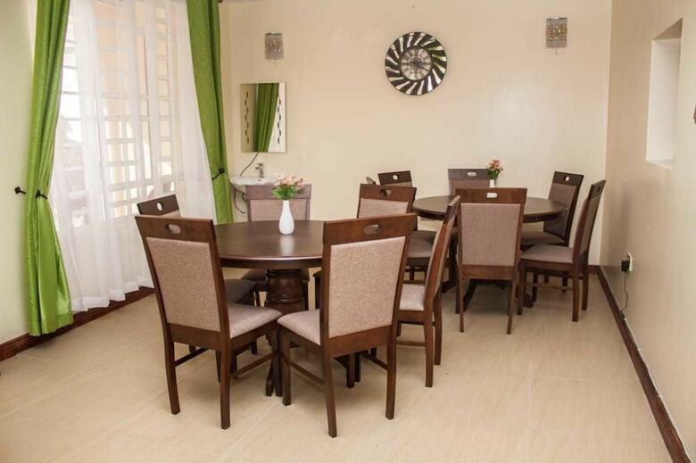 Bed & Breakfast Chayil Suites Langata