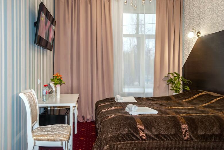 Hotel Grand On Bolshoy