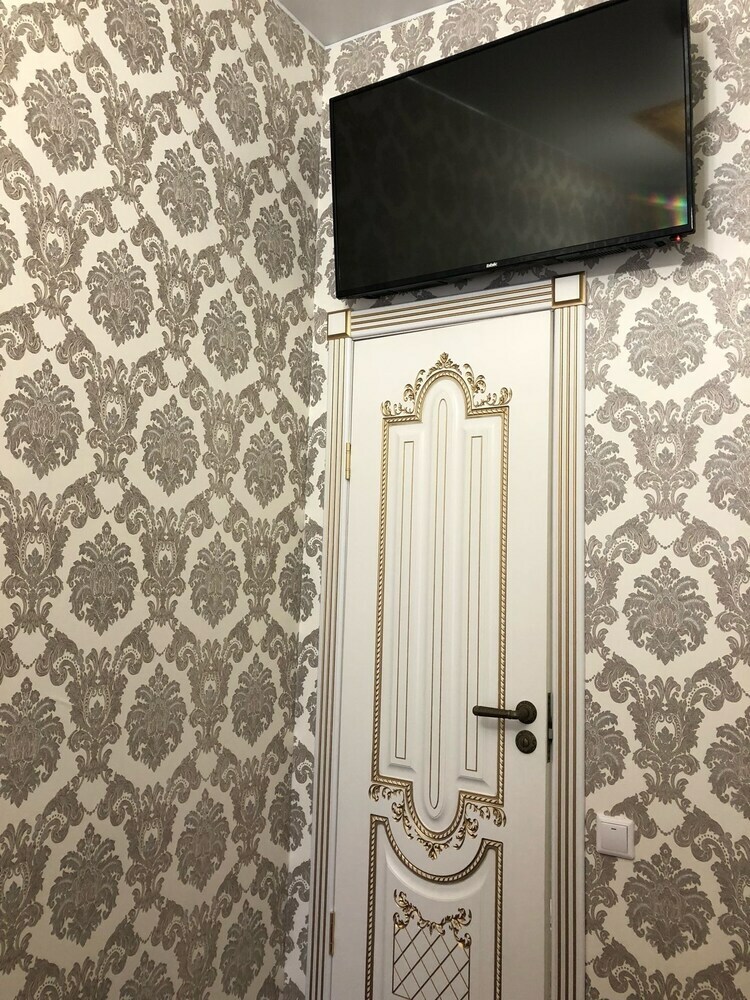 Hotel Grand On Bolshoy