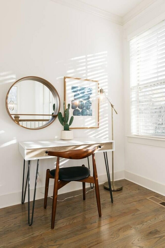 Refreshing 3br/3ba Townhouse Mins To Dt By Domio