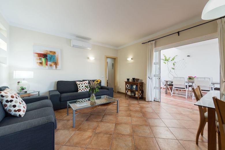 Apartamentos Sunnygolf 29