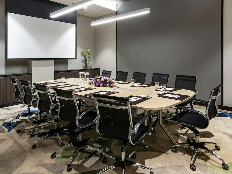 Hotel Grand Mercure Gandhinagar Gift City