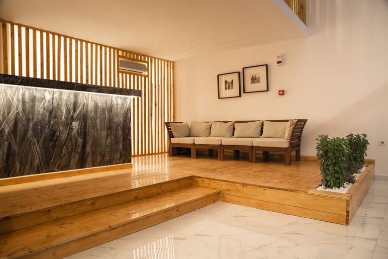 Hotel Tier Collection