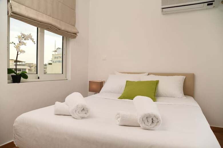 Hotel Tier Collection