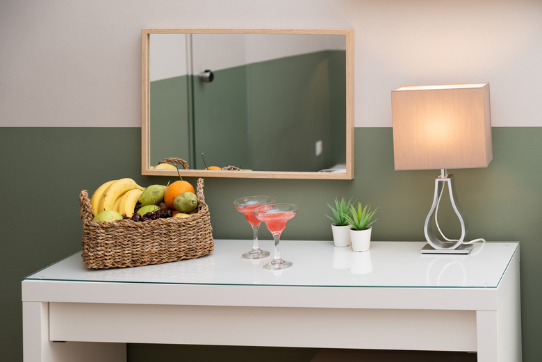 Hotel Tier Collection
