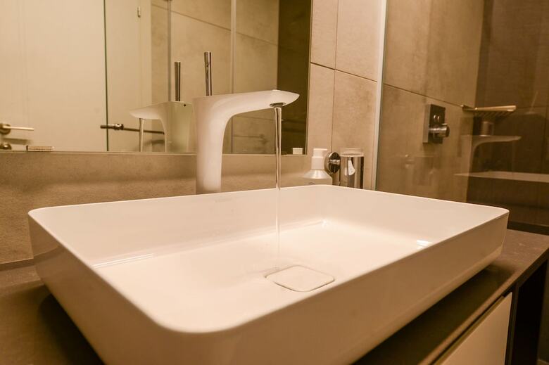 Luxury Suites By Notaly Ariel