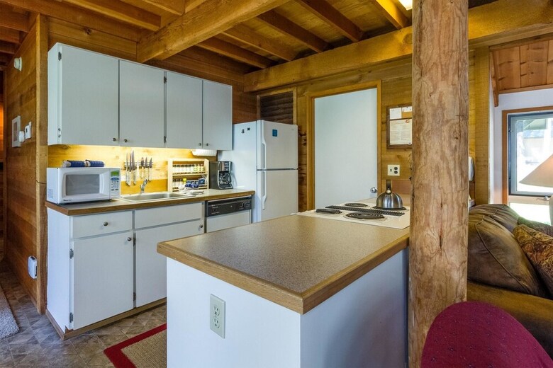 Ranch Cabin 17