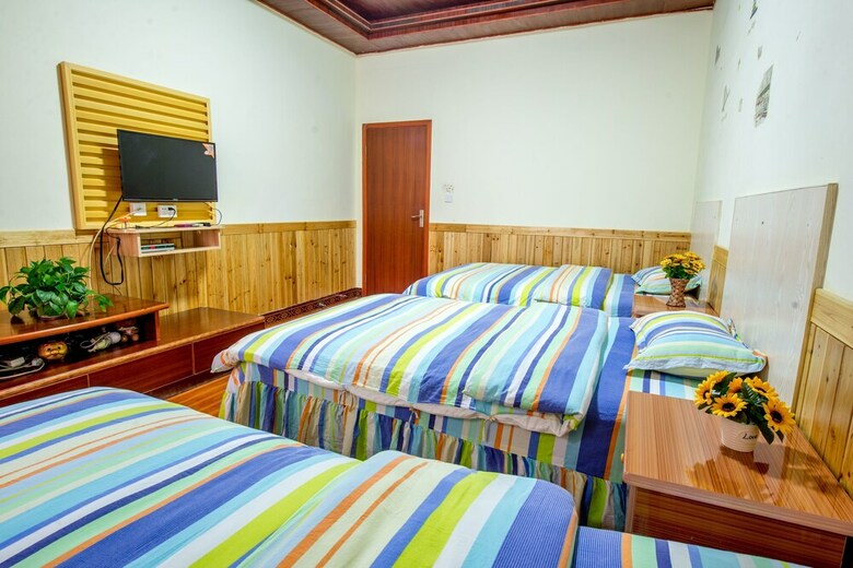 Posada On The Road Inn