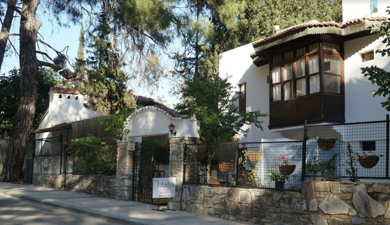 Totelya Hotel