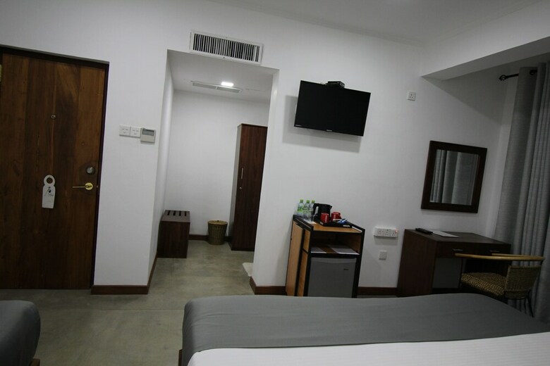Hotel Serenity Tissa