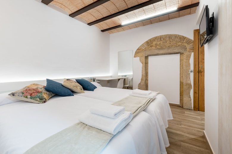 Hostal 977