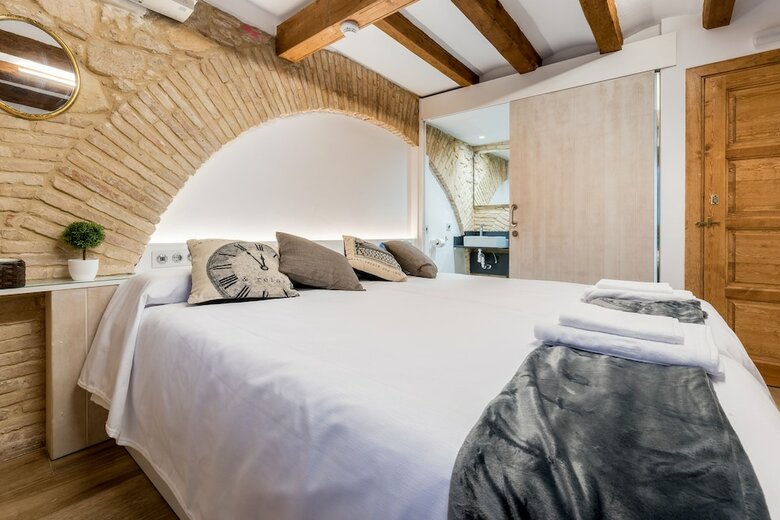 Hostal 977