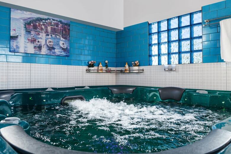 Hotel H�tel Bkbg
