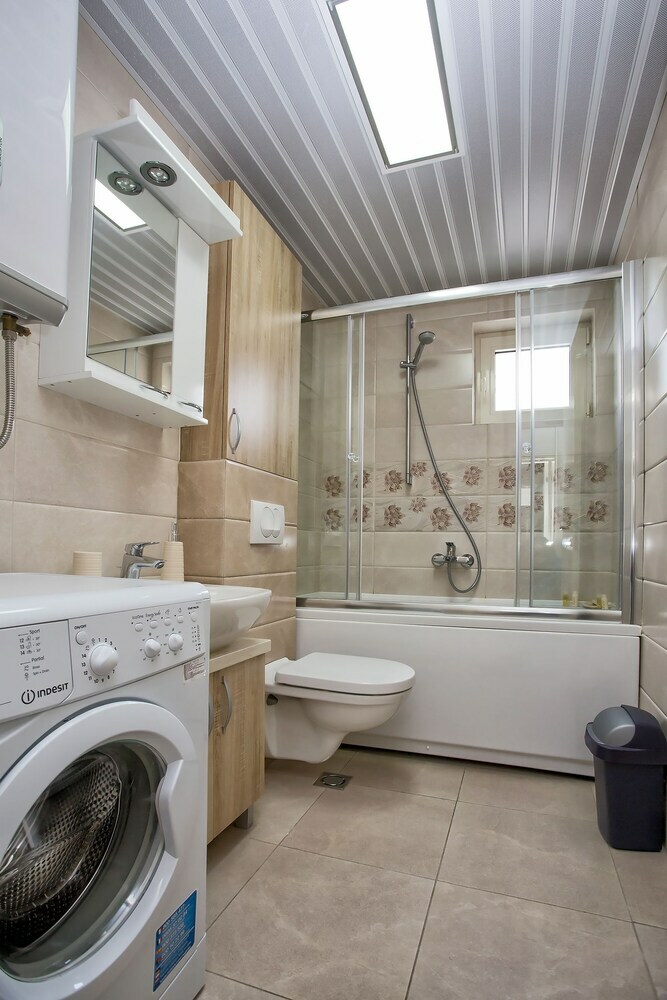 Lux Apartment Goodness