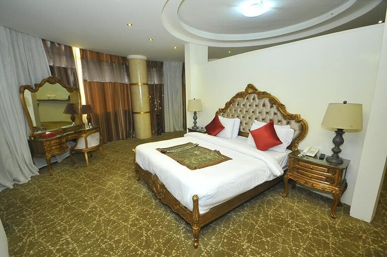 New Lamar Hotel