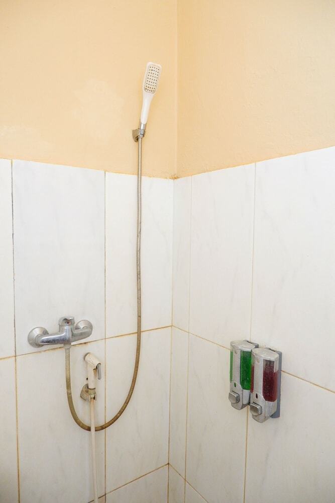 Oyo 822 Hotel Mukti Jaya