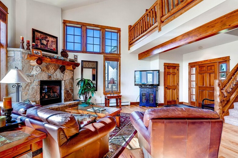 Eagleridge Townhomes 1455
