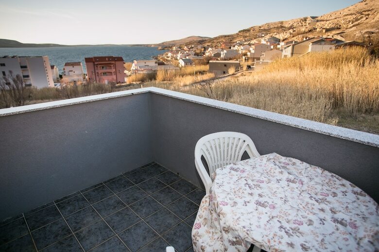Apartments Dalmatinka Metajna Novalja
