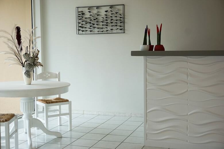 Dioni Hotel