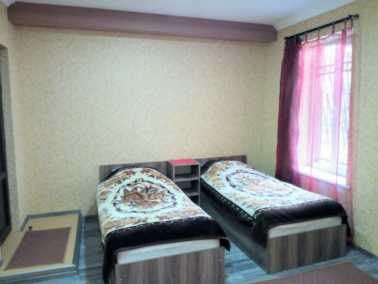 Apartment On Atskuri Str