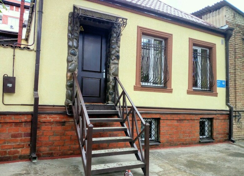 Apartment On Atskuri Str