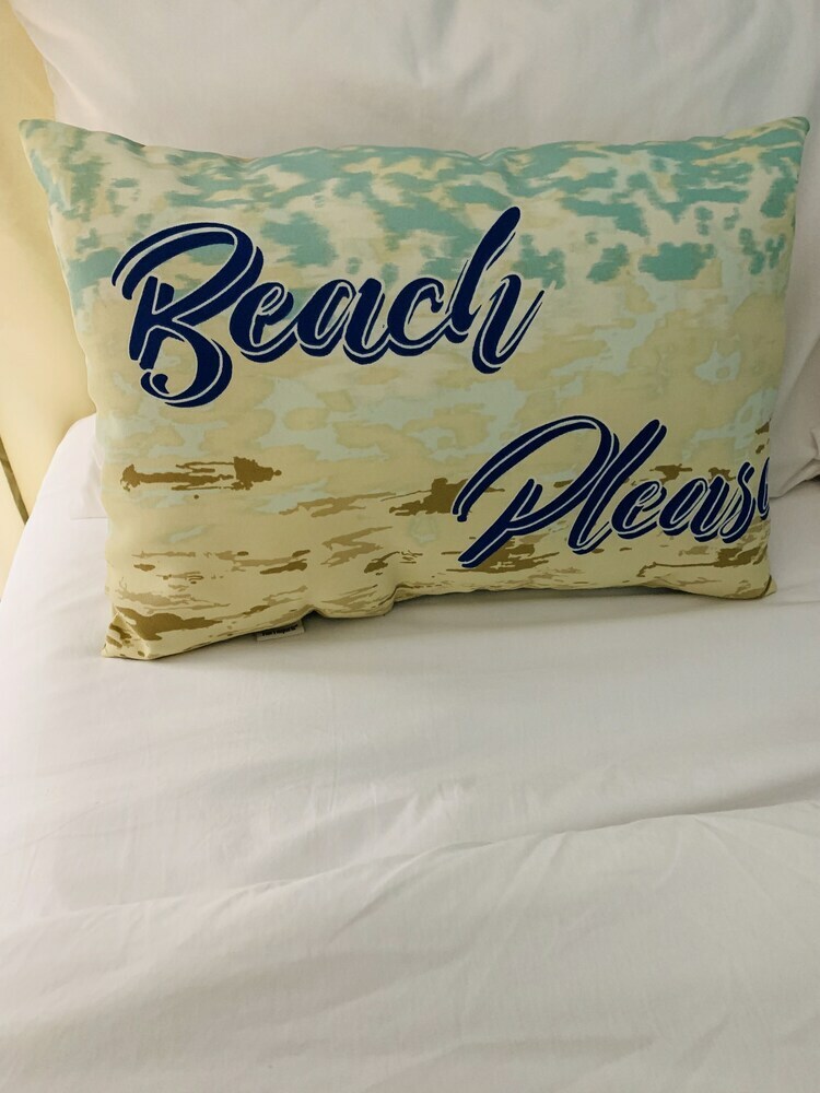 Beach Baby  Oceanside Condo St Augustine