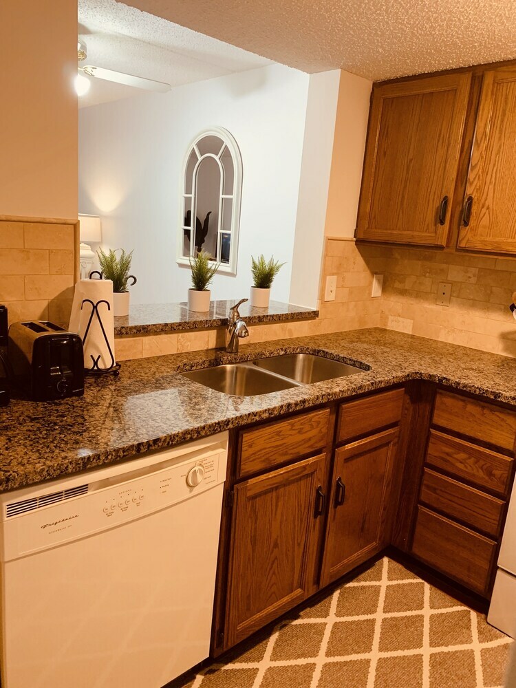 Beach Baby  Oceanside Condo St Augustine