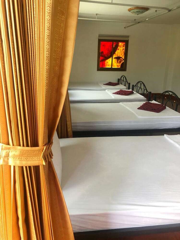 Hostal The Cubic Hotel - Hostel
