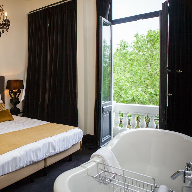 Bed & Breakfast B In Antwerp