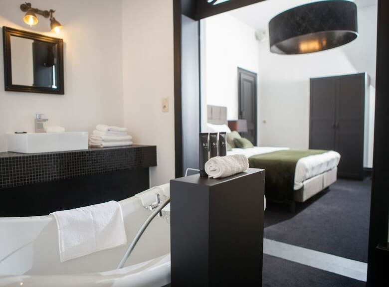 Bed & Breakfast B In Antwerp