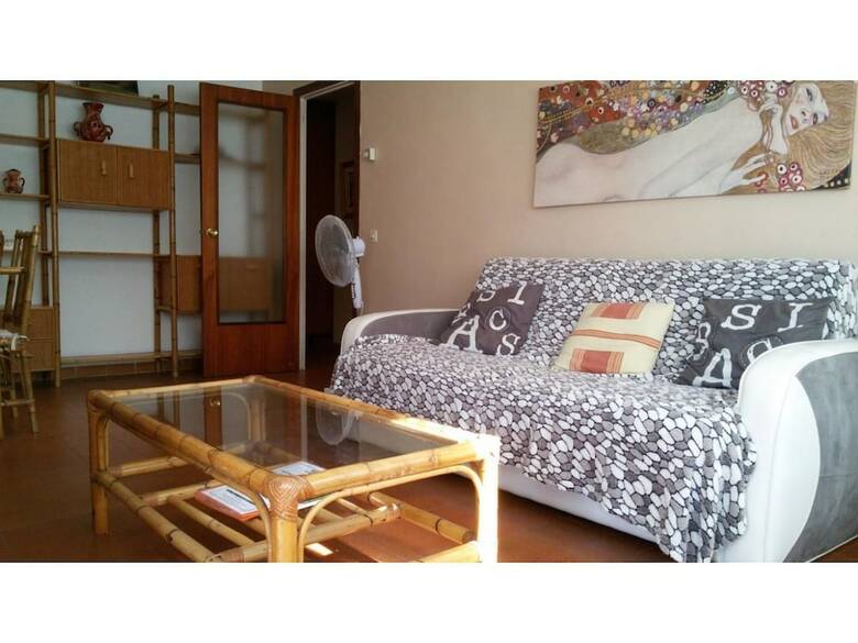 Apartamentos Girasol