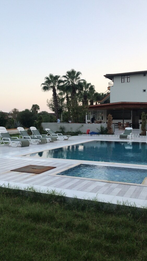Mina Grand Hotel