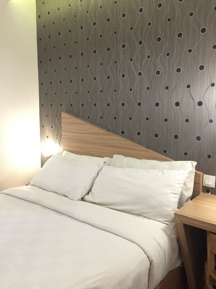 Demira Hotel