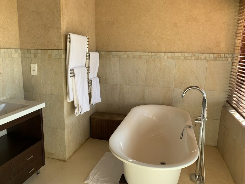Hotel Sibani Hills