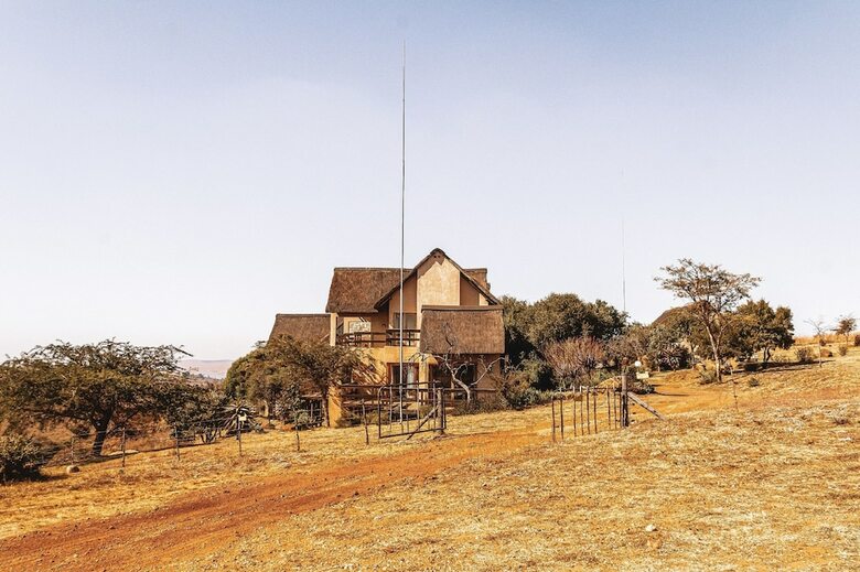 Hotel Sibani Hills