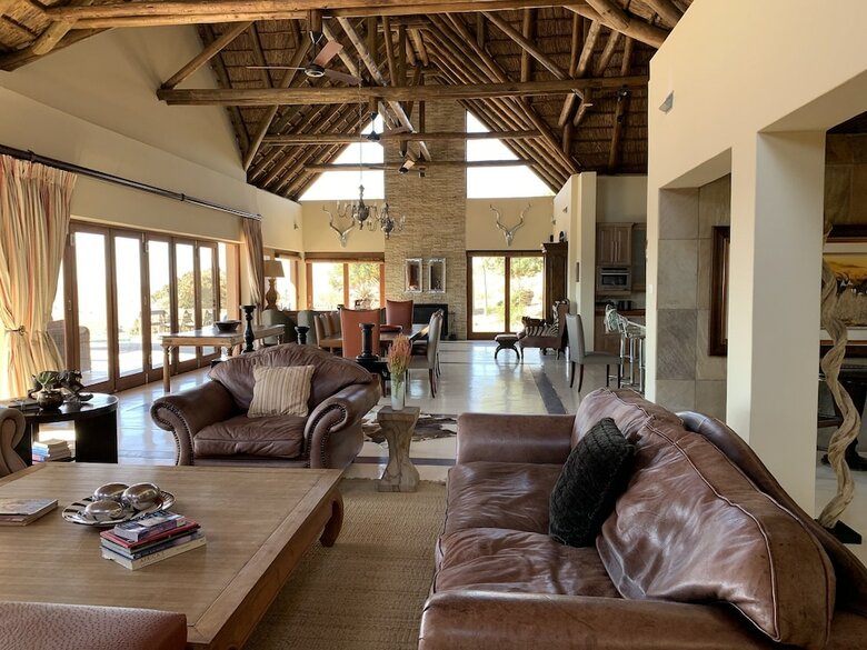 Hotel Sibani Hills