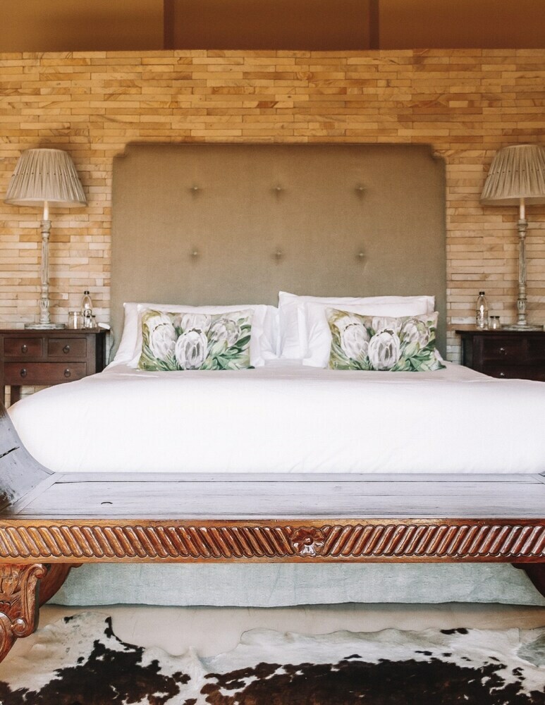 Hotel Sibani Hills