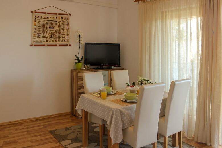 Apartments Hrabar