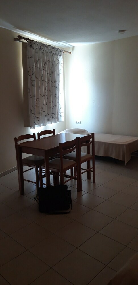 Hotel Dabasis-drolias