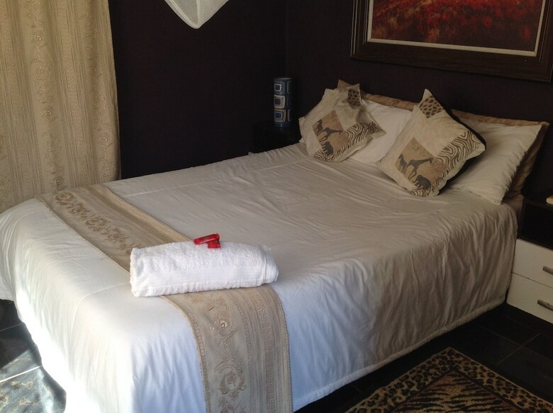 Aparthotel Eliba Apartments