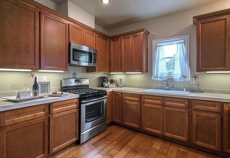3729 Ocean Park Sanctuary