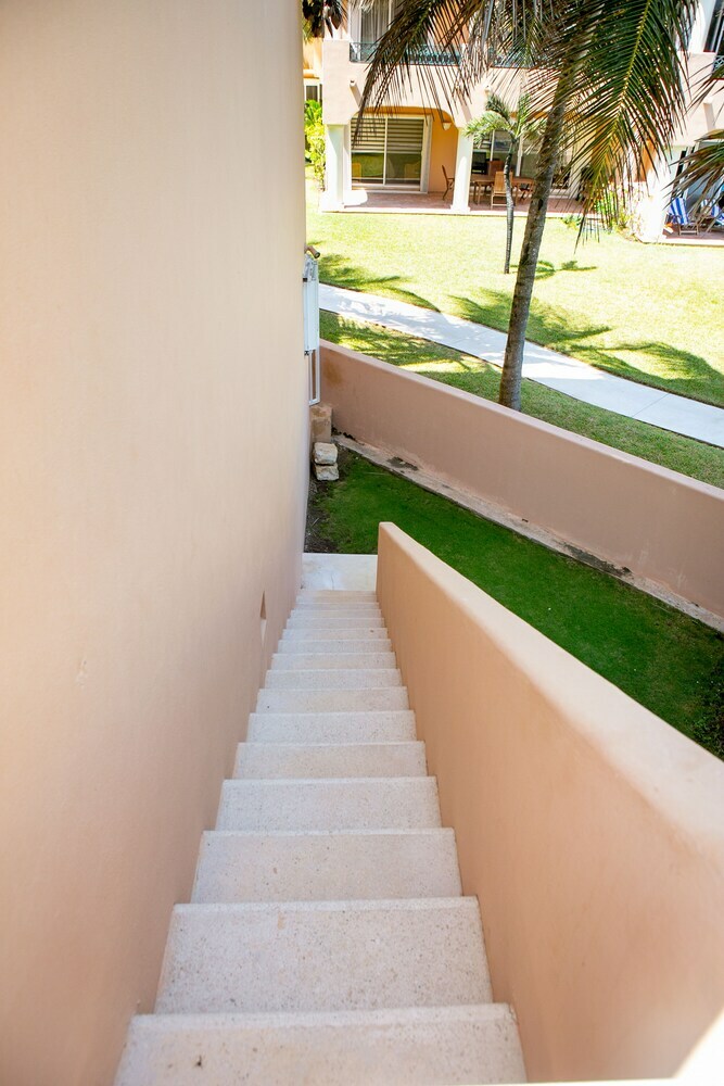 Condo Playa 3br Condo By Rmh