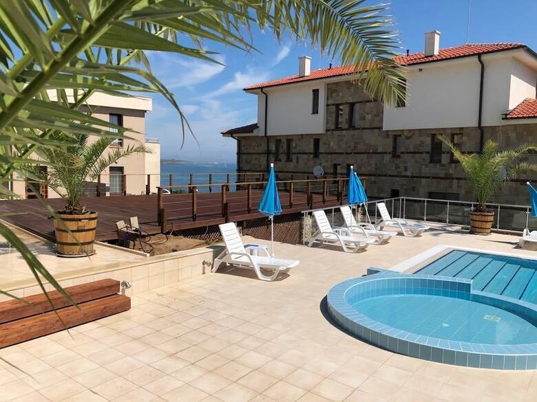 Hotel Apolonis