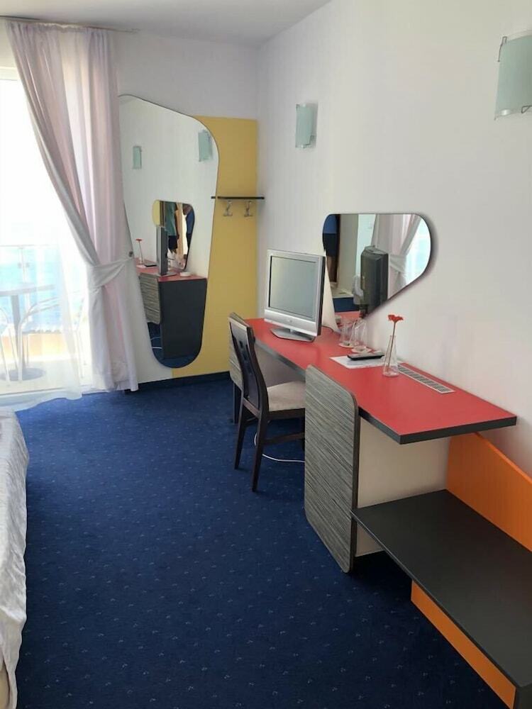 Hotel Apolonis